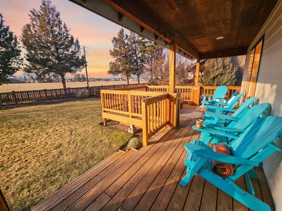 Sisters Locust Lane Retreat