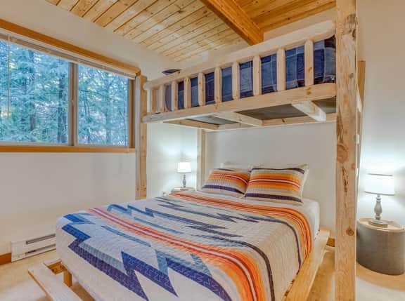 River Lily Retreat - Image 2