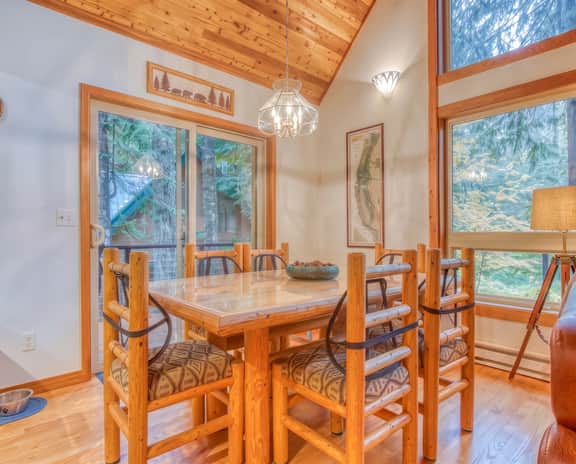 River Lily Retreat - Image 3